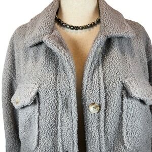Chunky Sherpa Shacket Womens M Gray Oversized Layering Top Neutral Staple Lounge